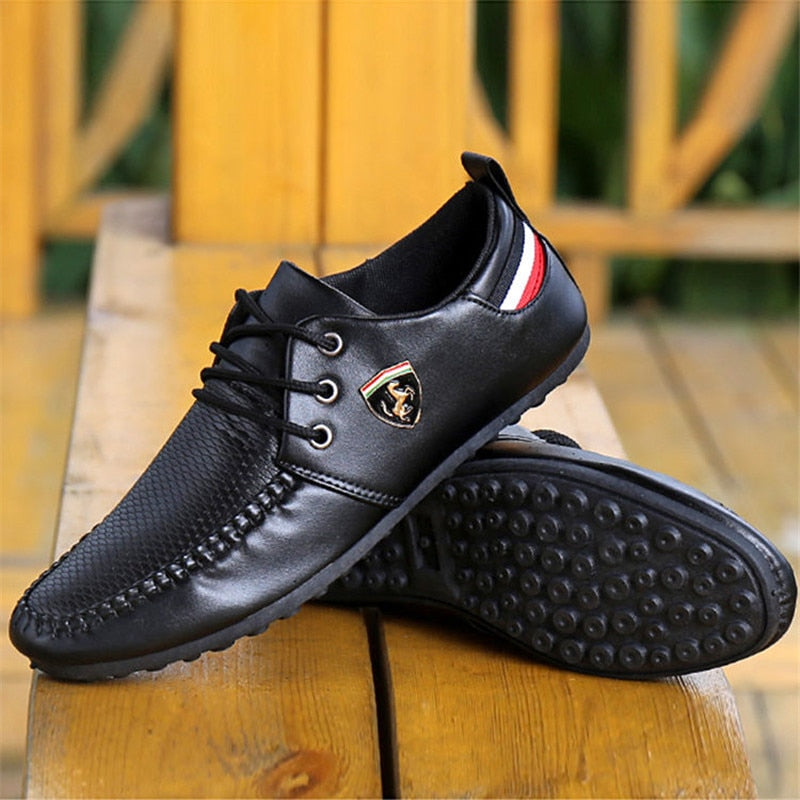 2021 Breathable Solid Color Slip Men Driving Shoes Spring And Autumn New Style Breathable Men's Peas Shoes the British Sneakers