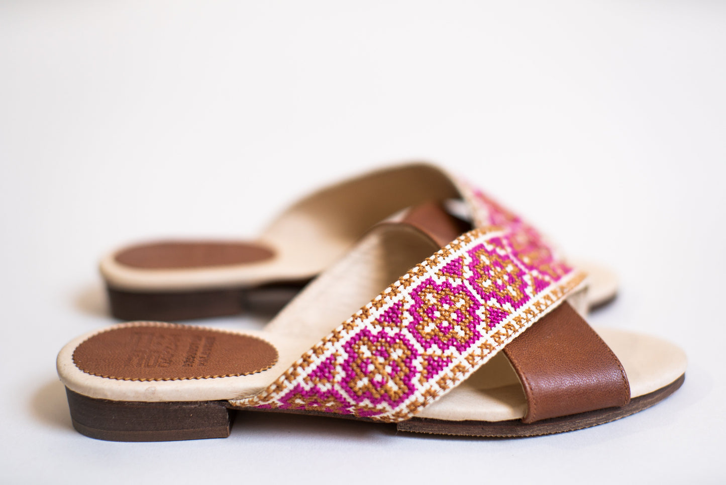 Tatreez Cross Sandal - Berry